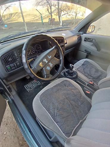Volkswagen: Volkswagen Passat: 1989 г., 1.8 л, Механика, Бензин, Седан — 10