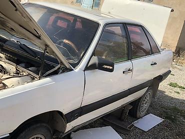 autopark kg: Audi 80: 1984 г., Механика, Бензин, Седан — 2