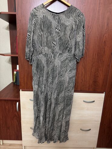 Ziyafət donları: Zərif ziyafət geyimləri dəsti - Model 1: Uzun, bənövşəyi-mavi — 4