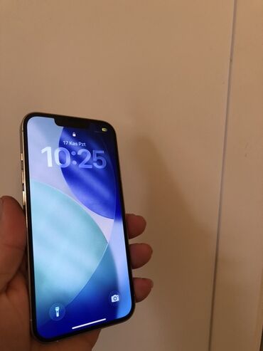 Apple iPhone: IPhone 13 Pro, 256 GB, Ağ, Simsiz şarj, Face ID — 19