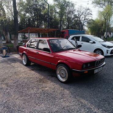 BMW: BMW 5 series: 1985 г., 2 л, Механика, Бензин