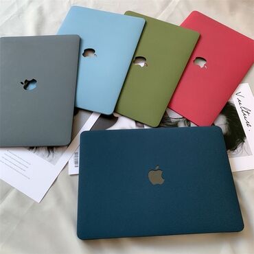 Чехлы и сумки для ноутбуков: В наличии! Чехол-накладка для apple macbookзащитит ваш макбук от