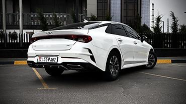 продаю или меняю на дом: Kia K5: 2022 г., 2 л, Вариатор, Гибрид, Седан — 4
