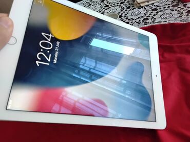 Tableti: IPad air 2 iCloud free, celullar moj lucno nije preprodaja ipad je u — 3
