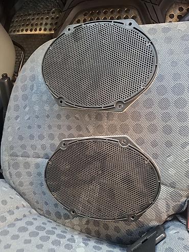 kalonka toy: Məhsul: Avtomobil üçün orijinal oval dinamiklər (cüt) fort trasit — 1