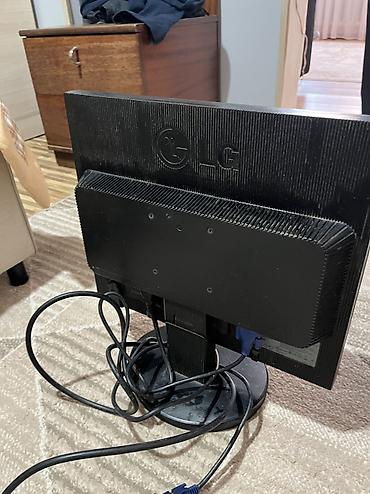 Мониторы: Монитор, LG, Б/у, LCD, 16" - 17" — 1