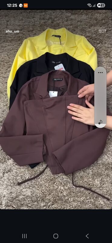 Şortlar: Zara Woman stilində qısa blazerlər hec geyinilmehib etiketi