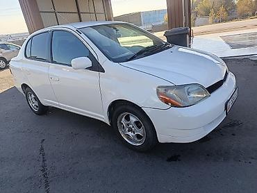 авто химзавод: Toyota Platz: 2001 г., Бензин, Седан — 3