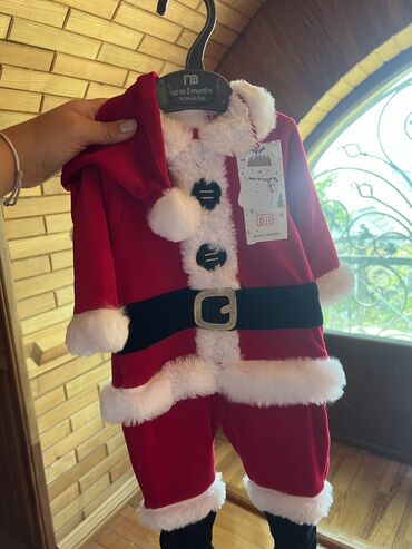 uşaq üçün idman şortikləri: Mothercare santa geyimi. O-3 ay. Yeni tulum ve papaq