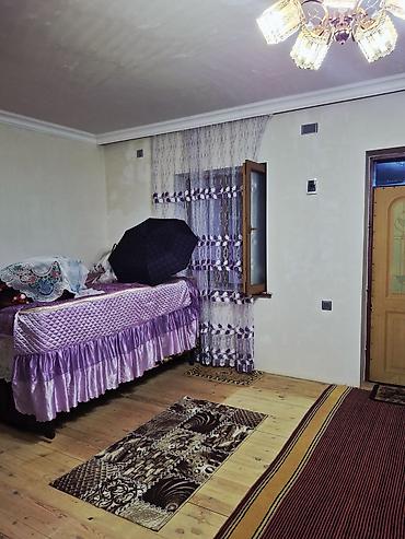 kredit ile: 4 otaqlı, 3 kv. m, Kredit yoxdur, Orta təmir — 8
