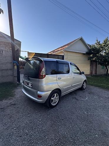 тико лабавой: Toyota Funcargo: 2003 г., 1.3 л, Автомат, Бензин, Лифтбек — 5