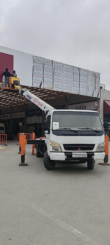 yeni il səkilləri cəkmək: Balaca kran avtokran sebet kran — 1