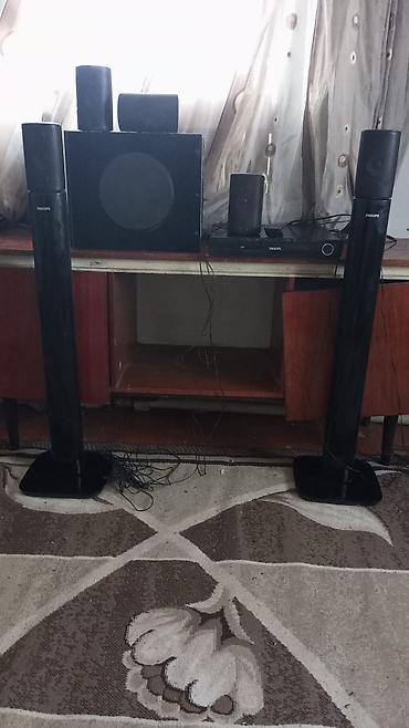 Аудиотехника: Домашний кинотеатр Philips 5.1 Комплект: - — 1