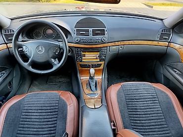 Mercedes-Benz: Mercedes-Benz E-Class: 2.7 l | 2003 il Sedan — 16