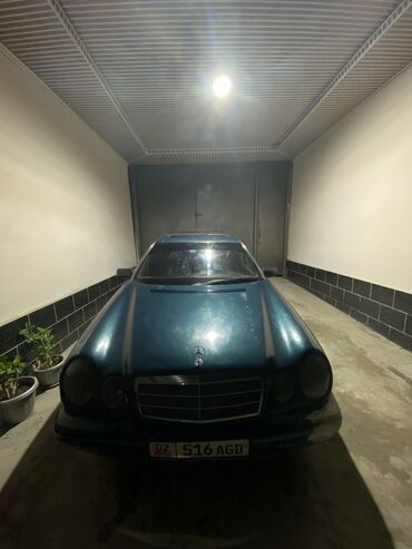 Mercedes-Benz: Mercedes-Benz E-Class: 1997 г., 2.9 л, Механика, Дизель, Седан
