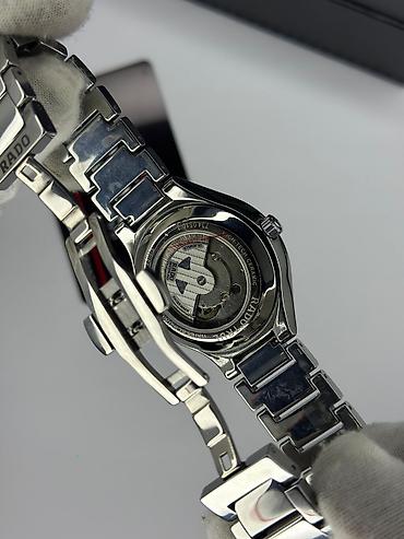 coco line: **RADO Automatic qol saatı** Zərif və minimalist üslubda hazırlanmış — 9