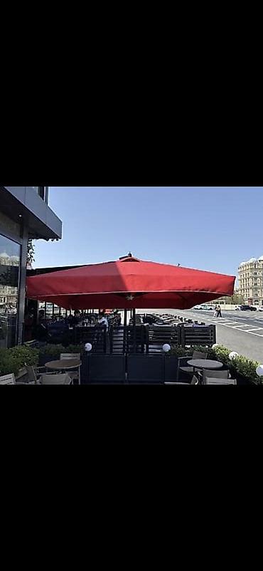 yolka senliyi: Böyük ölçülü terras/kafe çətiri – mərkəzdən açılan, qırmızı rəngli — 1