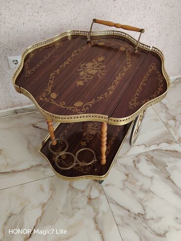 Ostali stilski dekor: Antikviteti i dekor za enterijer – više komada - Dve velike — 16