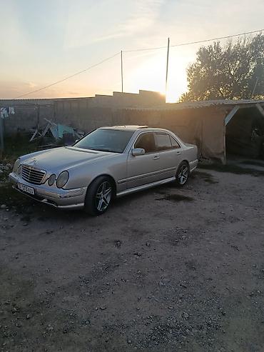 Mercedes-Benz E-Class: 2001 г., 3.2 л, Автомат, Бензин, Седан