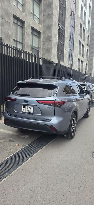 highlander 2017: Toyota Highlander: 2021 г., 2.5 л, Автомат, Гибрид, Внедорожник — 2