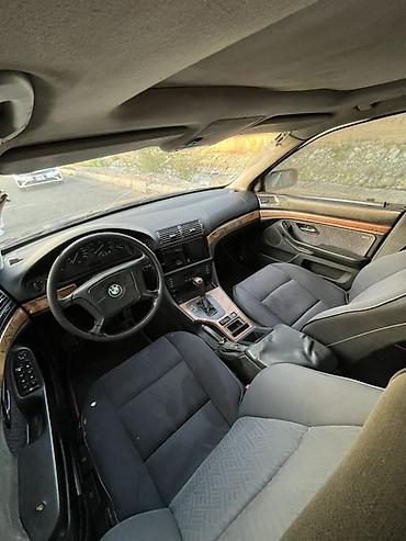 b y d: BMW 5 series: 1999 г., Седан — 9
