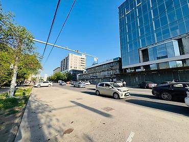 ортосайском рынке: Продаётся коммерческое помещение (603 кв.м.) на Орто-Сайском рынке — 5