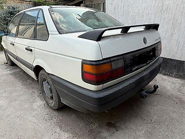 гольф мк5: Volkswagen Passat: 1991 г., 1.8 л, Механика, Седан — 4