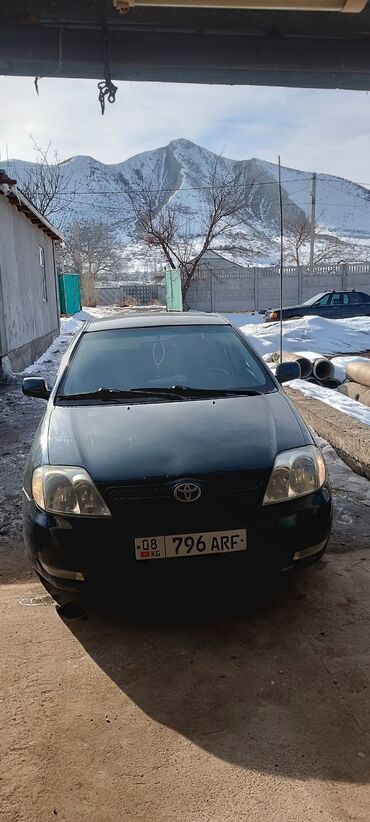 Toyota: Toyota Corolla: 2002 г., 1.6 л, Механика, Бензин, Седан