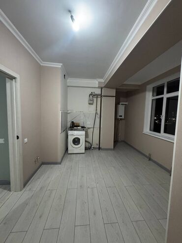 квартира район киркомстром: 1 комната, 42 м², Элитка, 3 этаж, Евроремонт