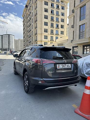 range rower: Toyota RAV4: 2016 г., 2.5 л, Автомат, Бензин, Кроссовер — 5