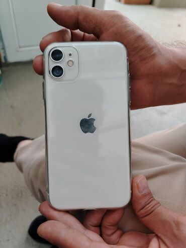 Toyota: IPhone 11, Белый, Face ID