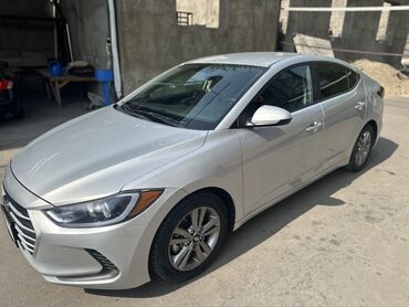 продаю хундай саната: Hyundai Elantra: 2018 г., 2 л, Типтроник, Бензин, Седан