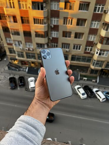 iphone 11 pro max qiymeti ikinci el: IPhone 11 Pro Max, 256 GB, Qızılı, Face ID, Simsiz şarj, Sənədlərlə