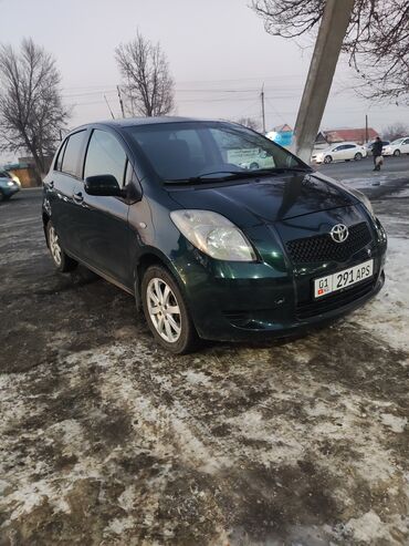 Toyota: Toyota Yaris: 2007 г., 1.3 л, Робот, Бензин