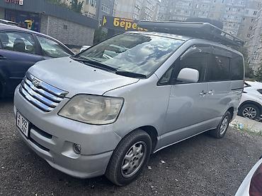 voxy noah: Toyota Noah: 2003 г., 2 л, Автомат, Бензин, Минивэн — 6