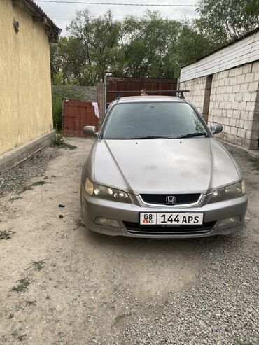 хундай аванте 1: Honda Accord: 2001 г., 2 л, Автоматические, Бензин, Седан