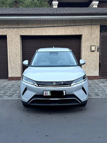 электромобиль byd: BYD Yuan Up: 2025 г., Электромобиль — 1