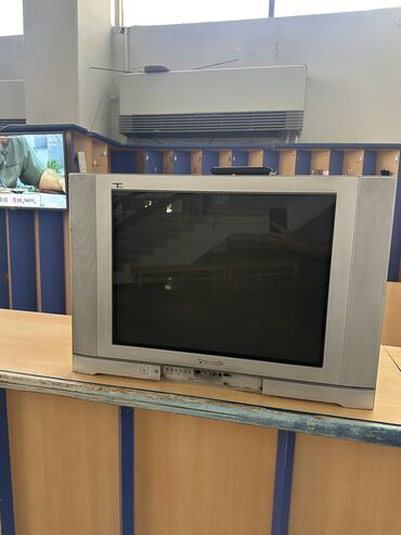 panasonic çörəkbişirən: İşlənmiş Televizor Panasonic QLED 55" Ünvandan götürmə