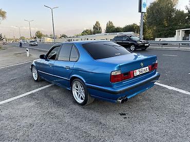 Унаа: BMW 5 series: 1991 г., 2.5 л, Кол менен иштөөчү, Бензин, Седан — 6