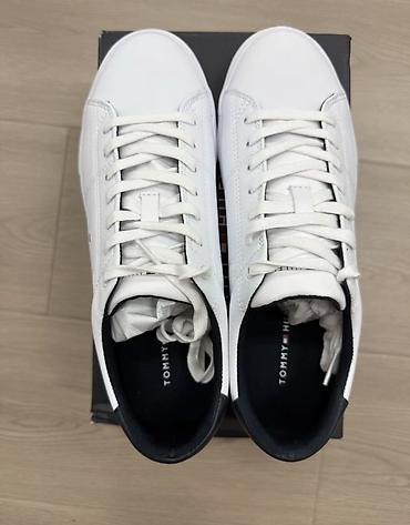 nike tech fleec: Мужские кроссовки, 40, Tommy Hilfiger, Новый, цвет - Белый — 4