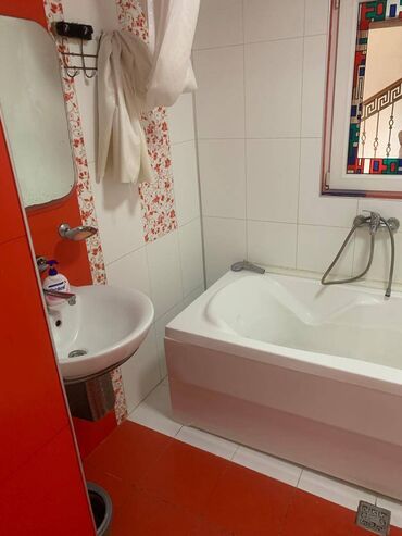 Həyət evləri və villaların satışı: Mərdəkan 4 otaqlı, 100 kv. m, Orta təmir — 11