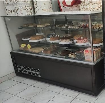 Soyuducu avadanlığı: *SEVA XİRDALAN* Şirniyyat soyuducusu satilIr. Ölcu uz 2m. Hund 135 sm — 1