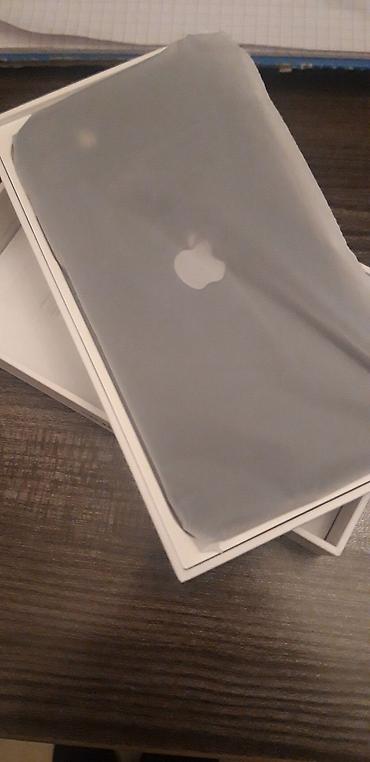 iphone satis: IPhone 11, 128 GB, Qara, Simsiz şarj — 2