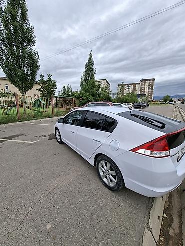 cha: Honda Insight: 2010 г., 1.3 л, Автомат, Гибрид, Хэтчбэк — 5