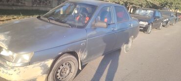 VAZ (LADA): VAZ (LADA) 2110: 1.6 l | 2004 il 365852 km Sedan — 6