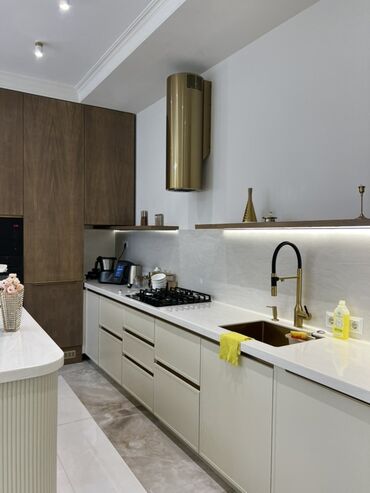 Продажа домов: Дом, 320 м², 6 комнат, Агентство недвижимости, Дизайнерский ремонт — 12