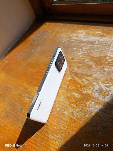 samsung galaxy s10e: Xiaomi, 13, Б/у, 256 ГБ, цвет - Белый, 2 SIM, eSIM — 4