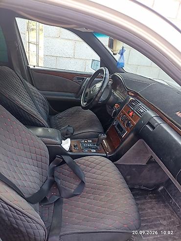 дверной карта мерс 210: Mercedes-Benz E-Class: 1995 г., 3.2 л, Автомат, Бензин, Седан — 7