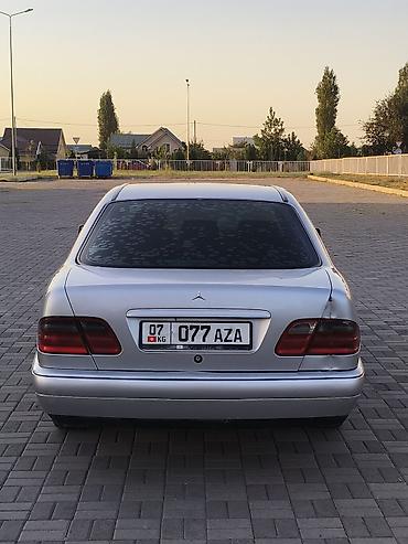 byd han ev: Mercedes-Benz E-Class: 1999 г., 2.4 л, Автомат, Бензин, Седан — 4