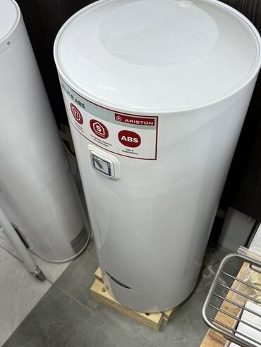 Унитазы: Водонагреватель Ariston Накопительный, Напольный